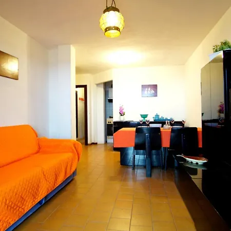Sea View And Pool B Apartamento Baja Sardinia